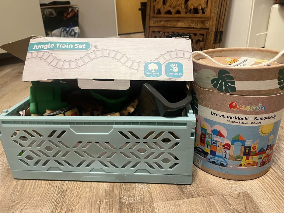 Drewniane tory i klocki
