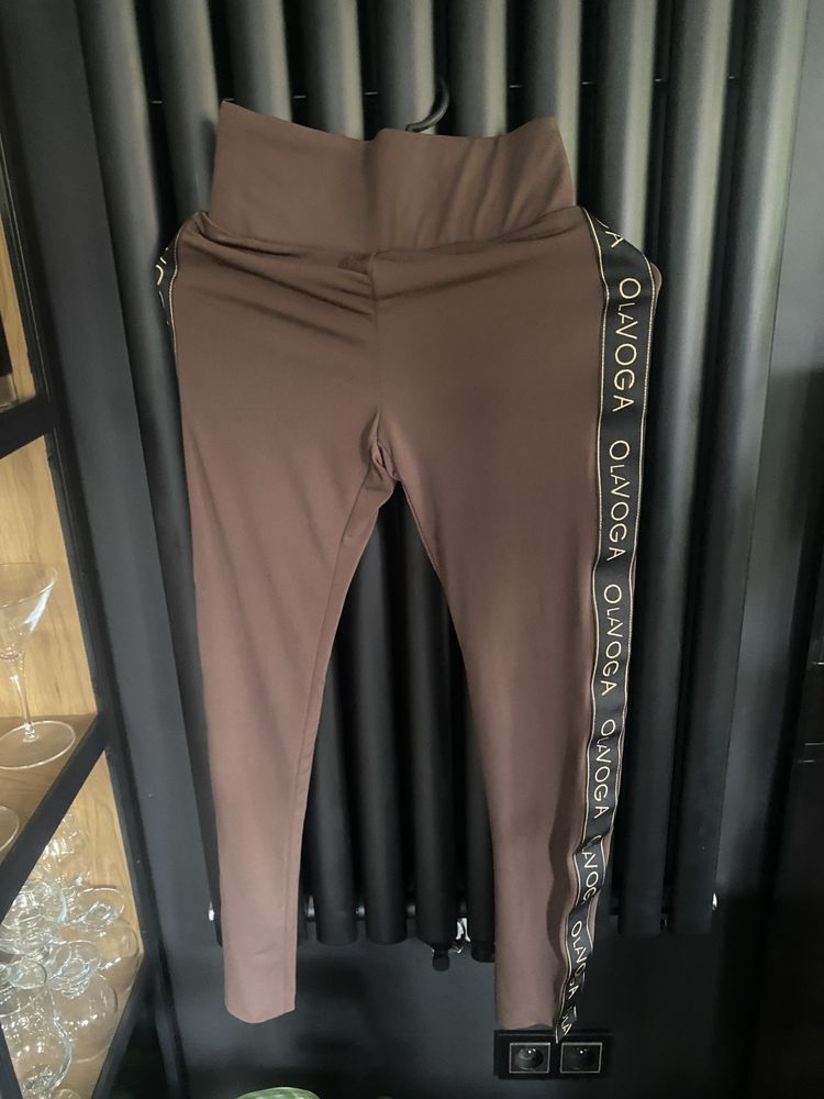 Komplet Legginsy+ bluzka Ola voga