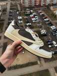 Кроссовки Nike Air Jordan 1 Low x Travis Scott 'Sail and Ridgerock' F1