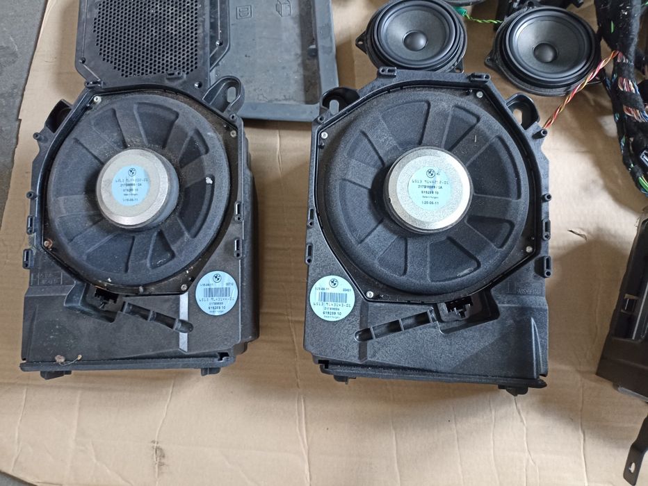 Zestaw nagłośnienie wzmacniacz głośniki HiFi cic harman kardon BMW E92