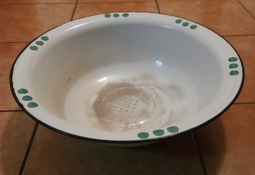 Миска господарська 10 літрів емальована сталь