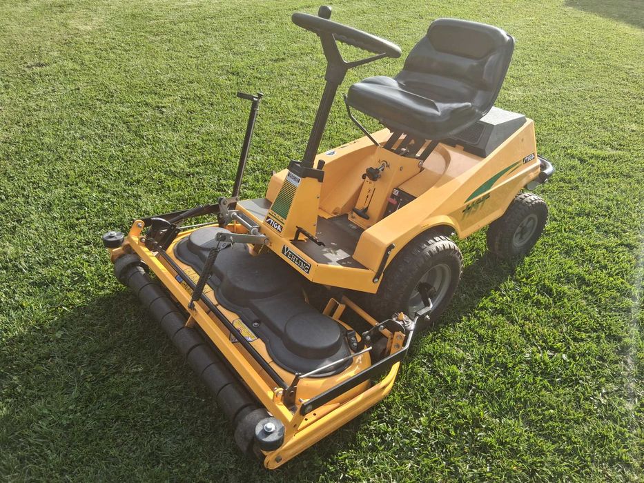 Traktorek STIGA VILLA HST PRESIDENT, Briggs & Stratton - stan BDB