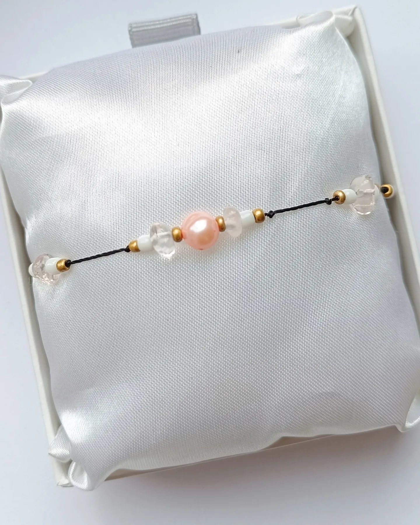 Bransoletka handmade z kamieniem szlachetnym i perła