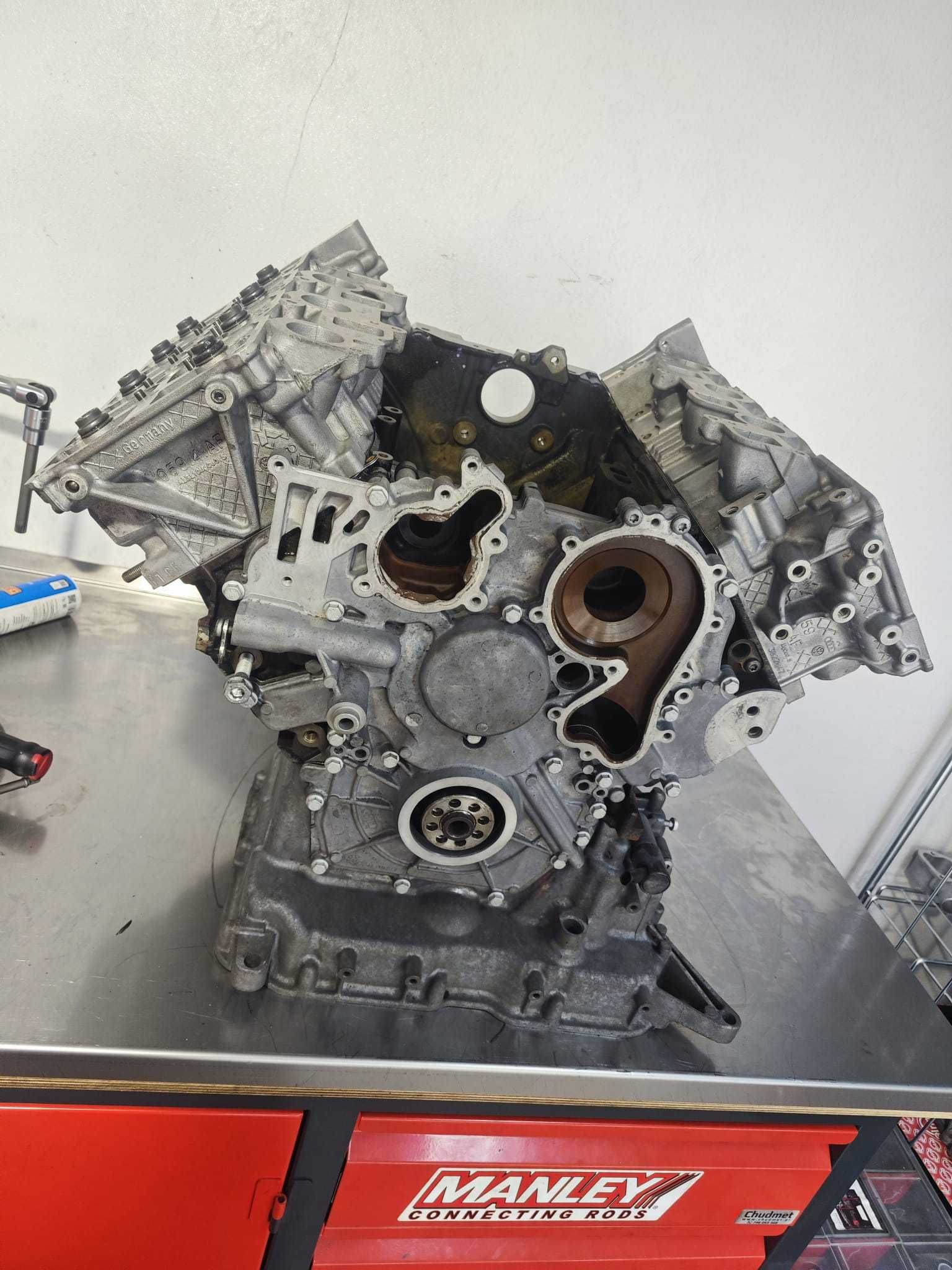 3.0 TDI CJGA/CJG 24m Gwarancji Q7/A6/A8/