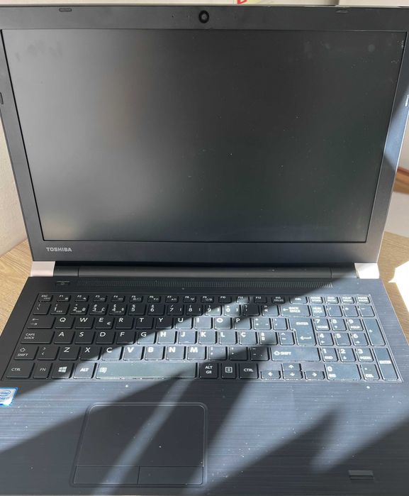 Toshiba satélite pro A50-C-1JJ
