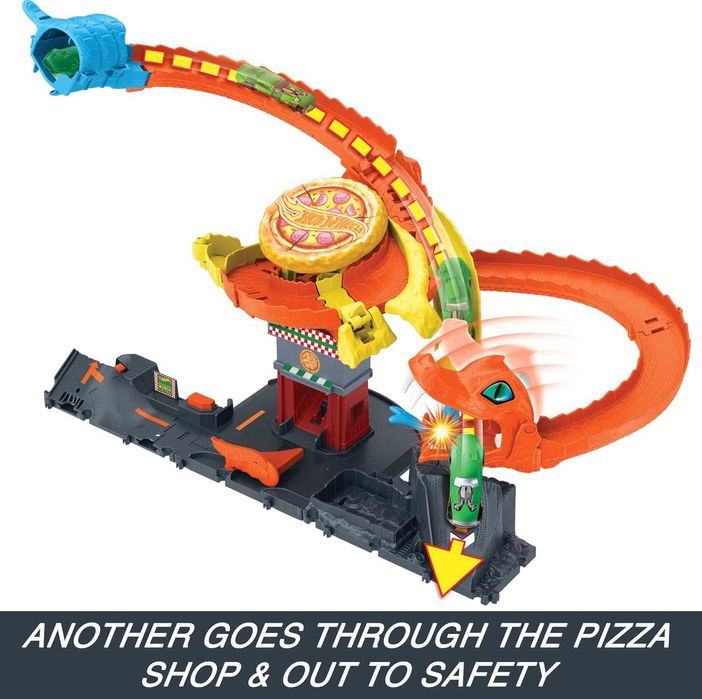 Трек Хот Вілс Атака кобри Hot Wheels City Pizza Slam Cobra Attack