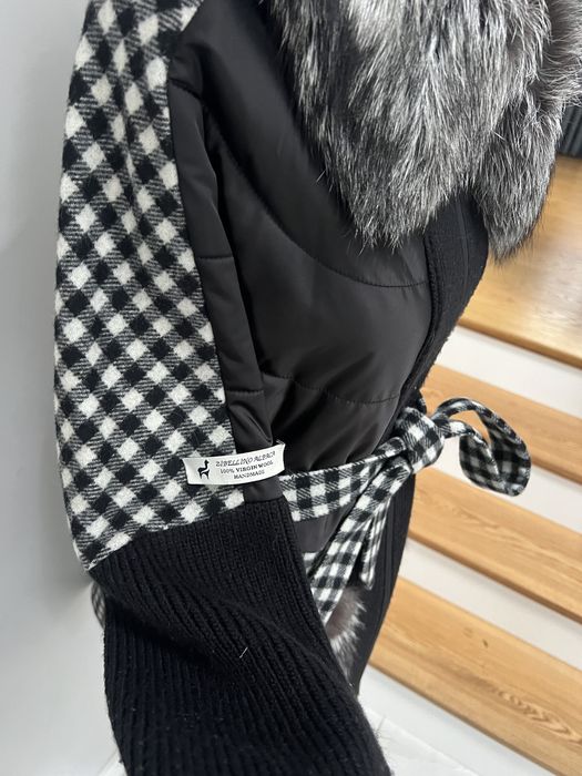 Wloski plaszcz welniany z futrem z lisa