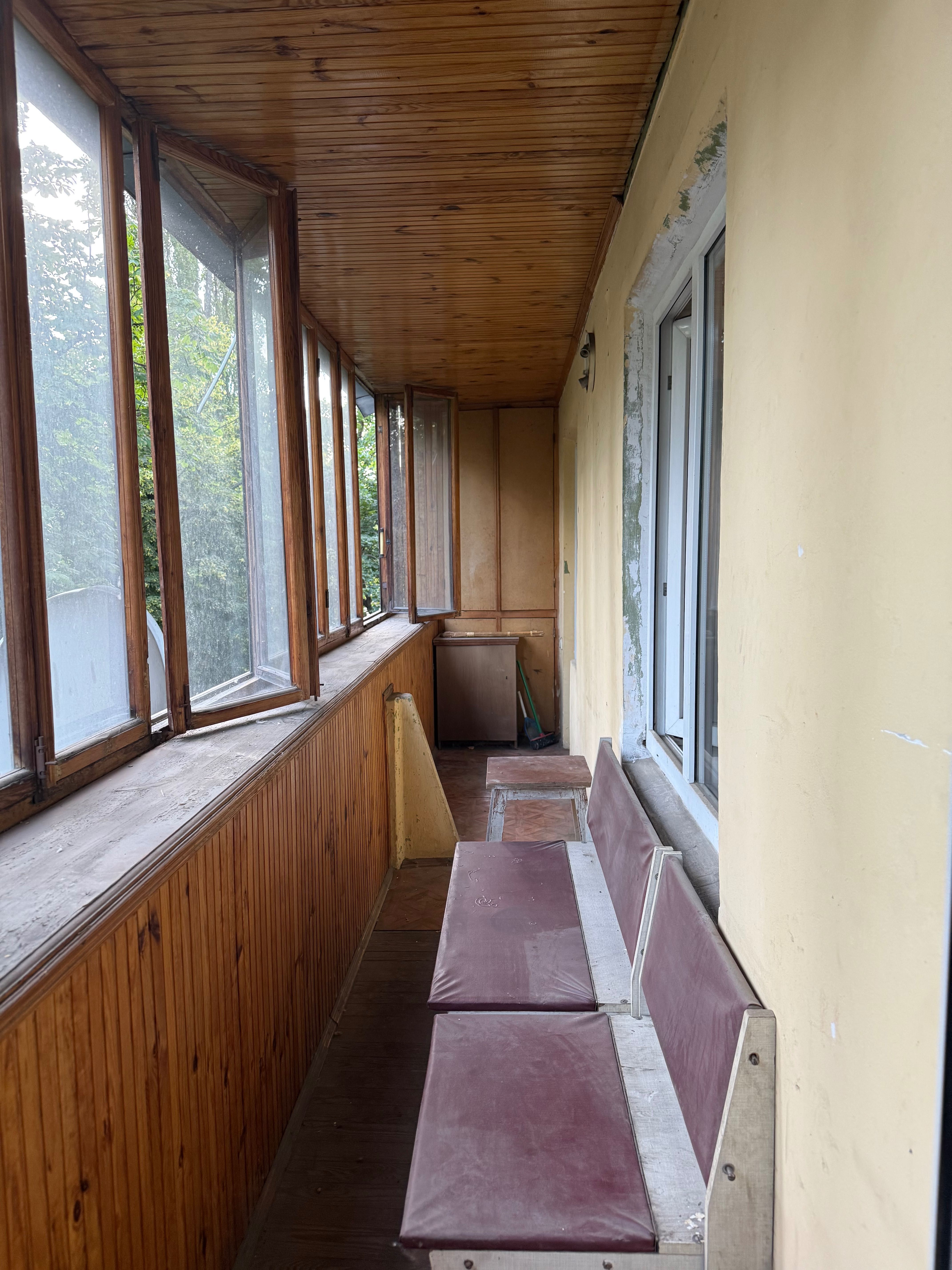 Продаж двокімнатної квартири Київ, вул. Парково-Сирецька 21