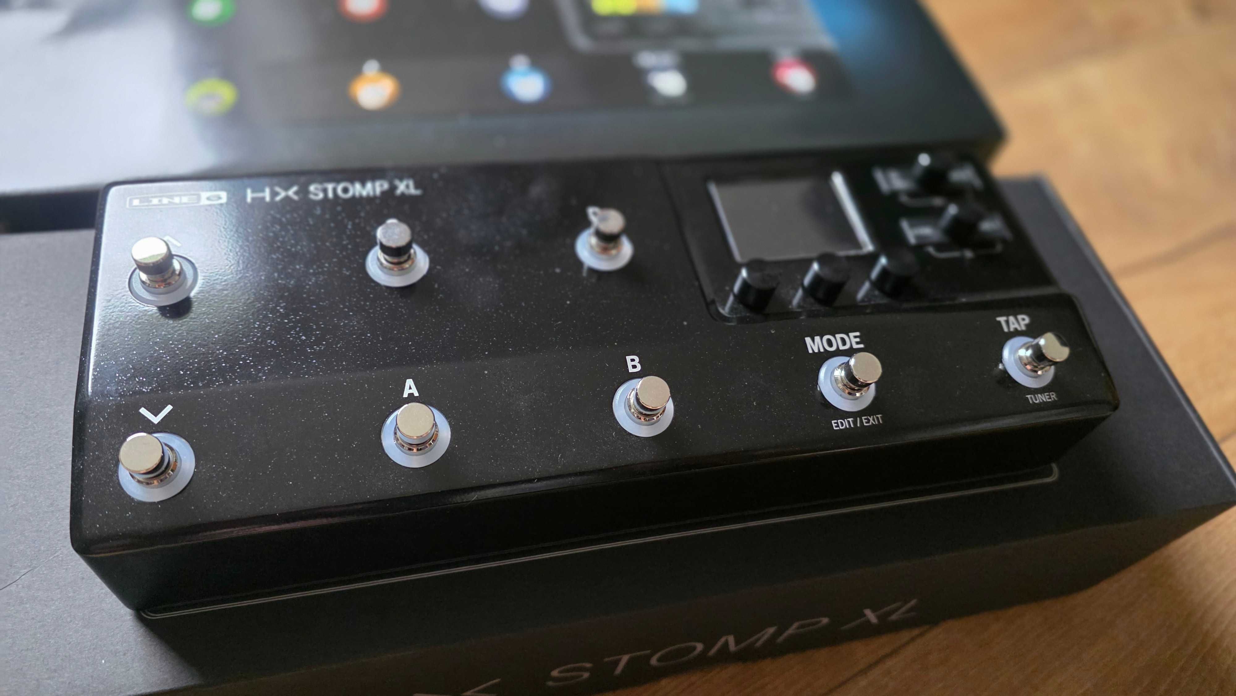 Line6 HX Stomp XL (gwarancja 2 lata i 9 miesięcy)