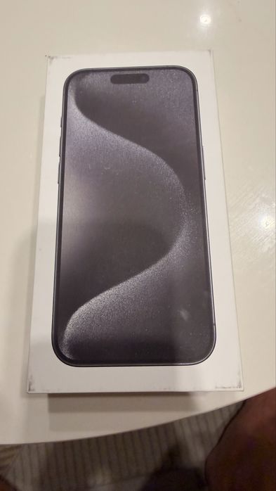 Iphone 15 pro idealny
