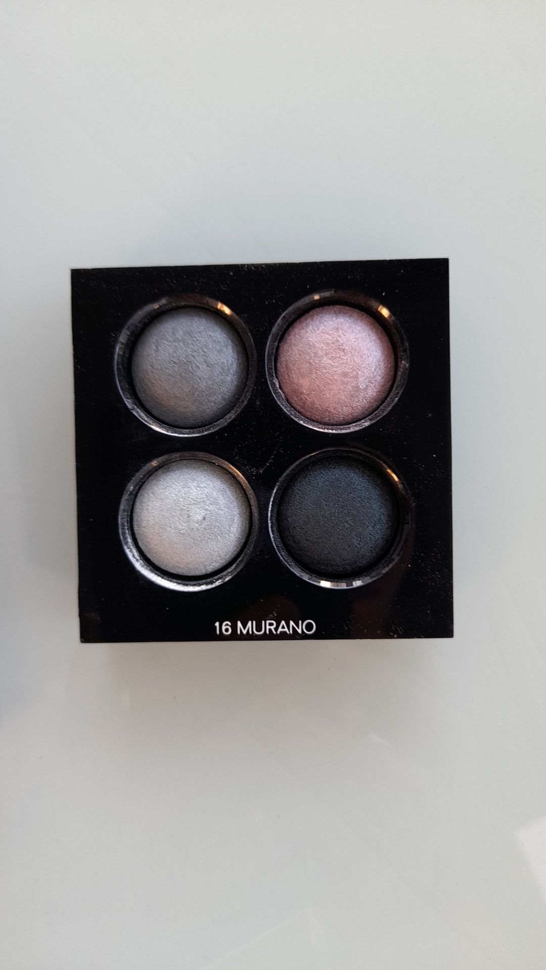 Sombras Dior e Chanel