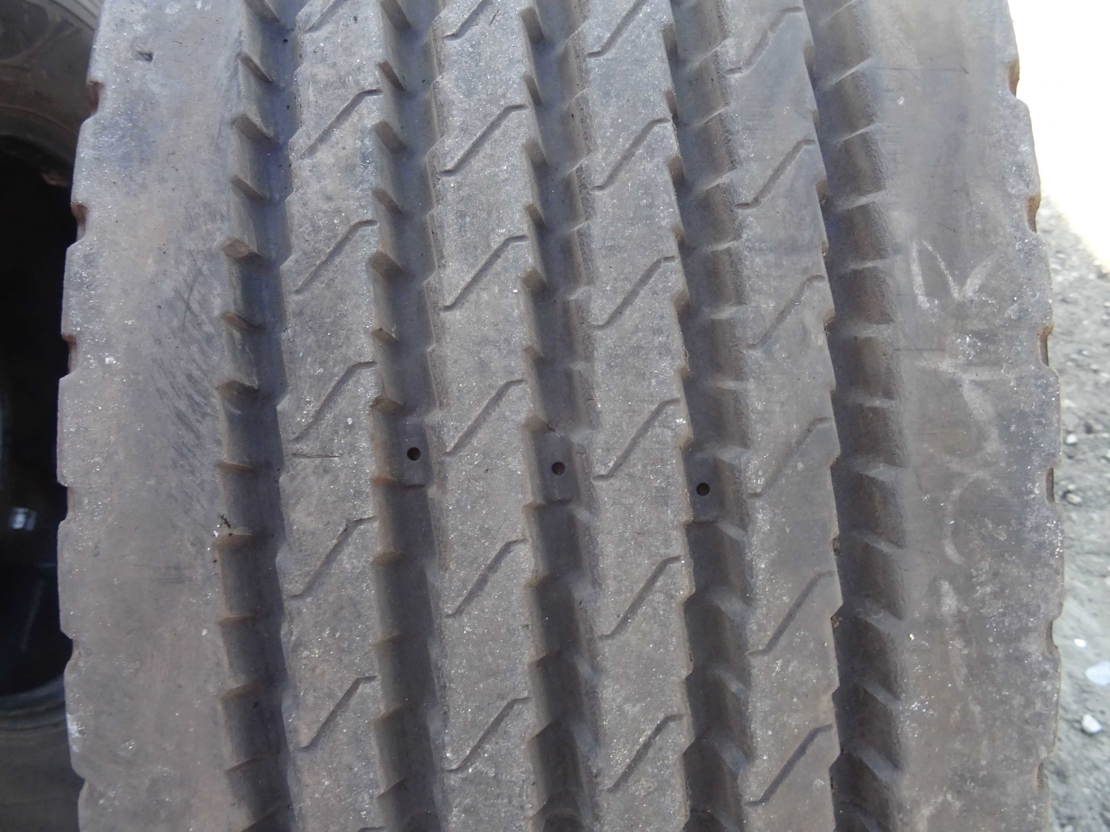 opona 385/65R22.5 Hankook AL15 (700 netto)