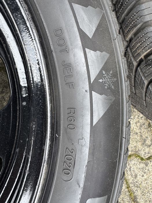 Opony zimowe Tourador 195/55R16 z felgami
