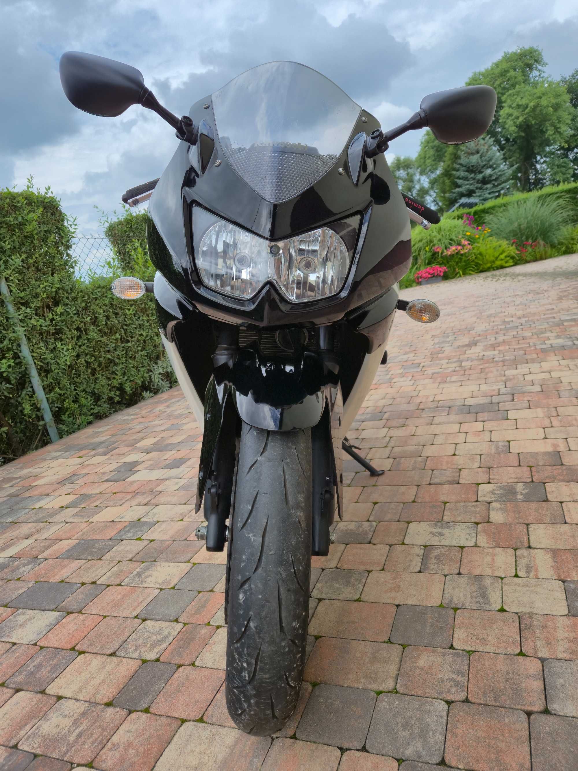 Kawasaki Ninja 250R EX250 niski przebieg