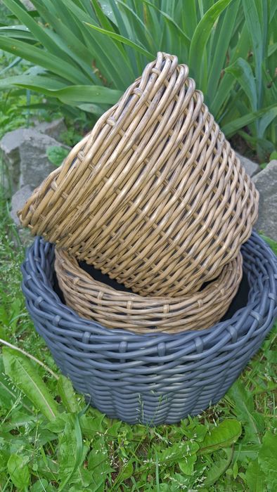 Плетені кашпо з ротангу