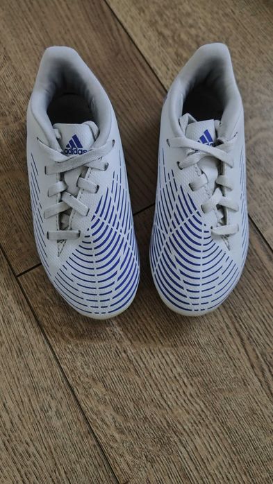 Korki chłopięce adidas rozm. 29