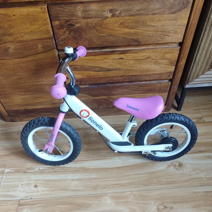rowerek biegowy lionelo