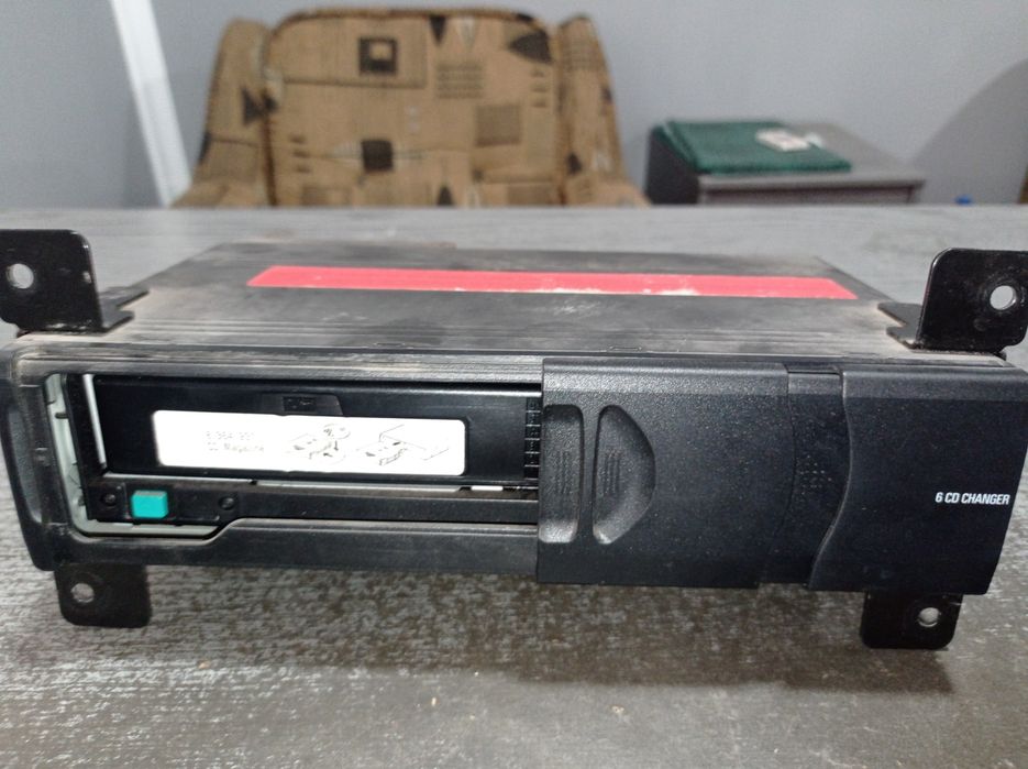 Продам СD ченджер