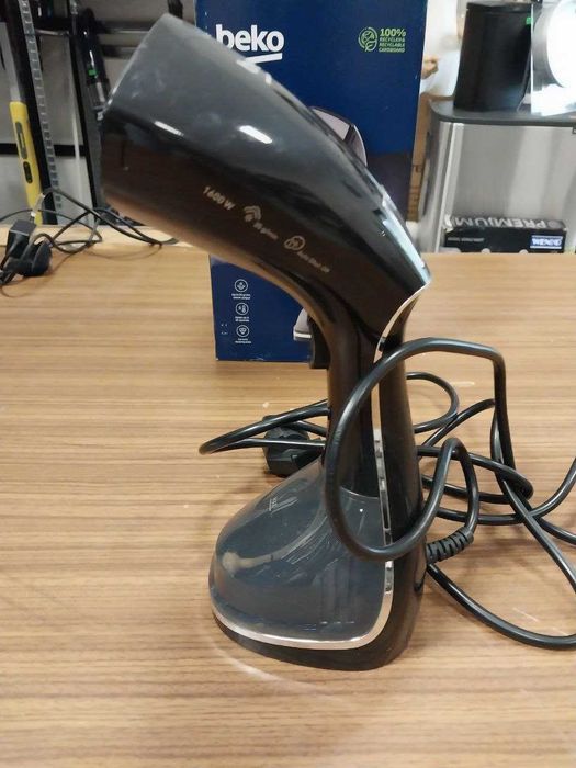 Parownica do ubrań Beko STM4116B