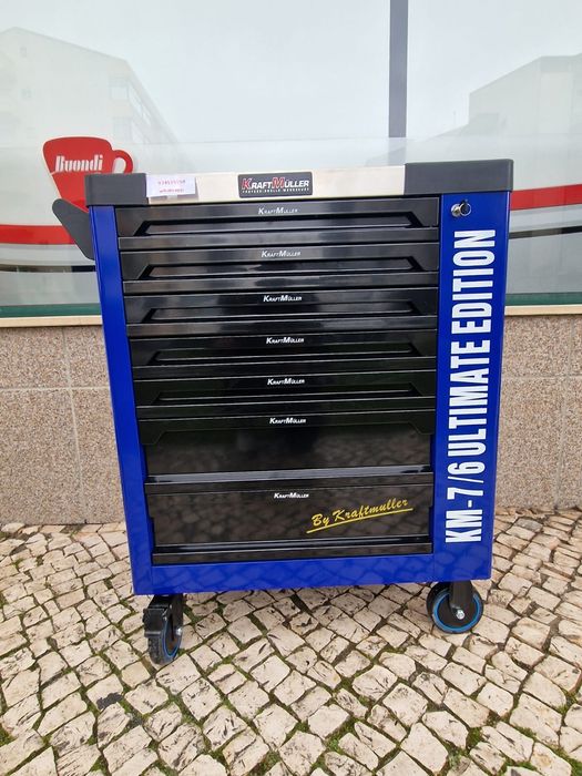 Carrinho de farraminta novo de 7 gavitas 6 chaise