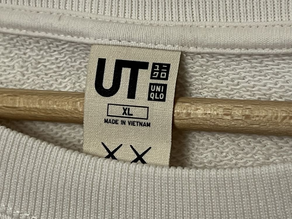 Bluza Uniqlo x KAWS rozmiar XL