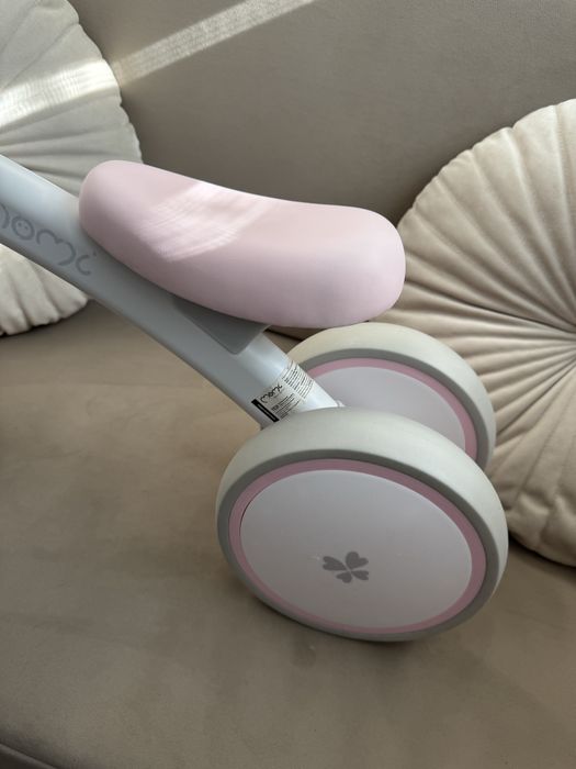 Біговел MoMi TEDI Pink (від 1 року)