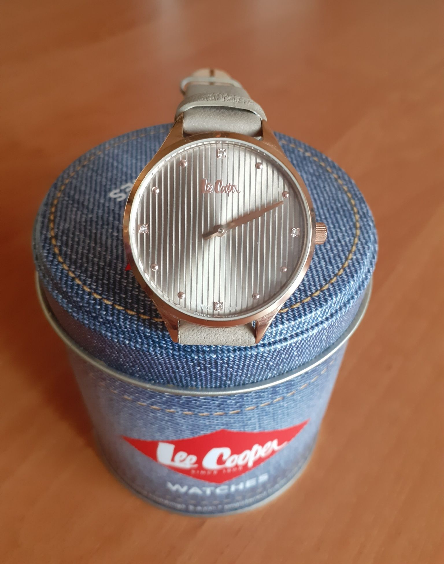 Часы Lee Cooper женские