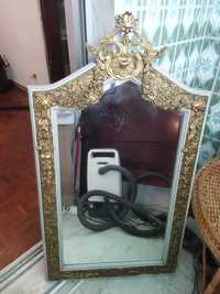 Espelho em gesso antigo para restauro
