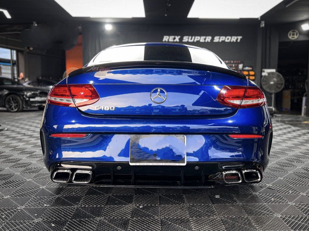 Mercedes W205 Coupe Dyfuzor Tylnego Zderzaka Splitter C63 Look Czarny