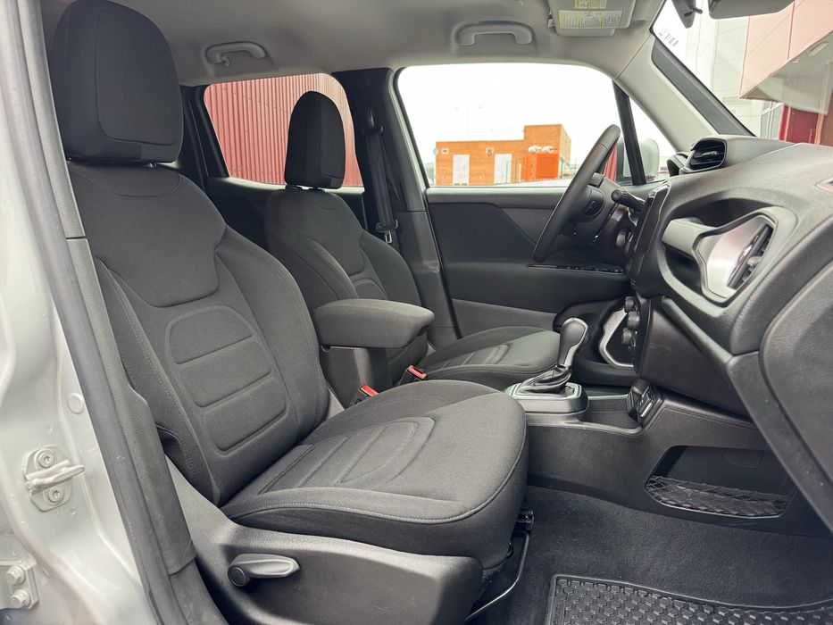 Jeep Renegade 2020 року, 2.4 бензин, автомат, передній привід, 89т.км.