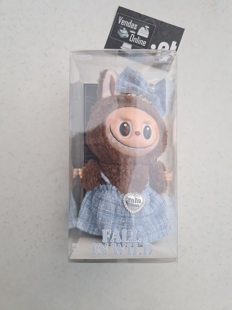 Labubu com Roupa Muito giro e Fofinho