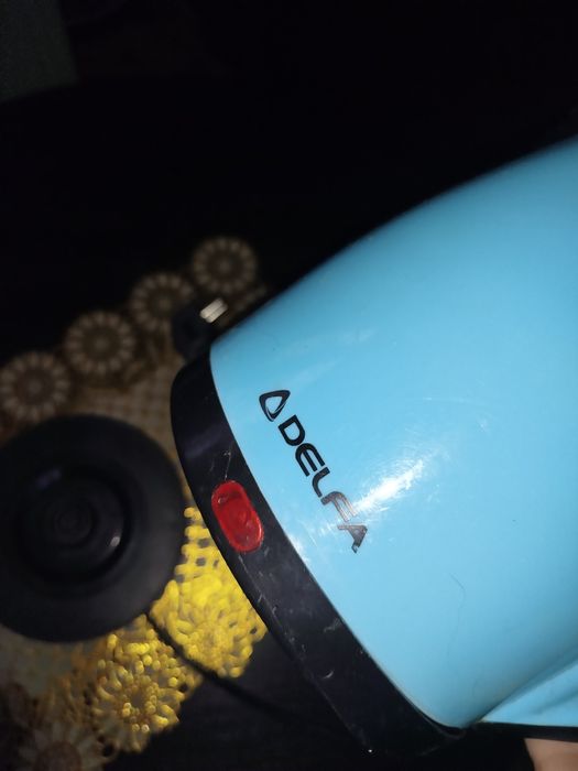 Электрочайник Delfa