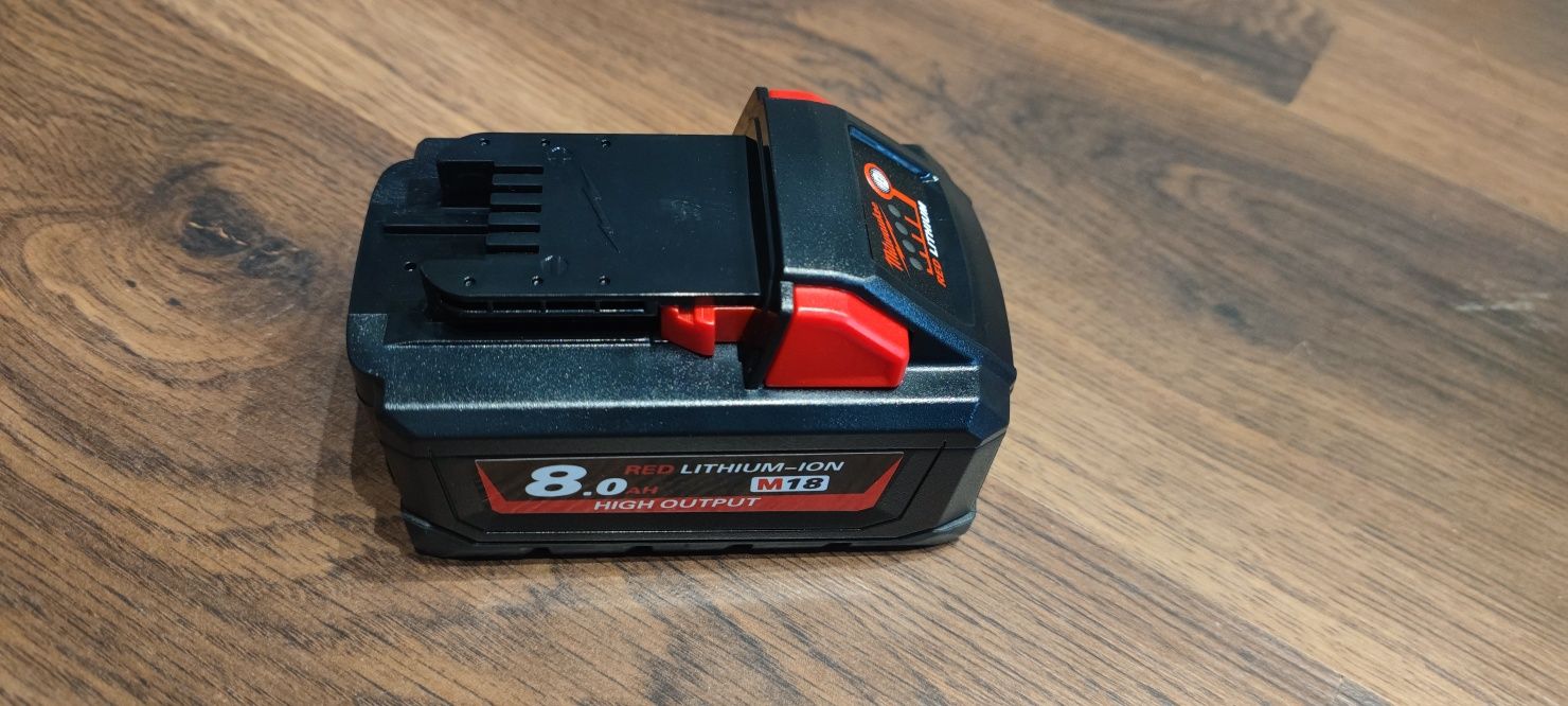 Nowy Akumulator Li-Ion Milwaukee 18 V 8 Ah
