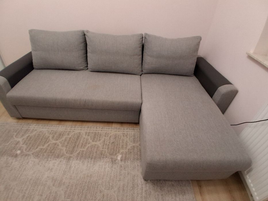 Kanapa rogowa rozkladana szara