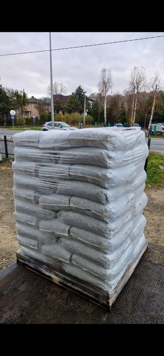 Ekogroszek wegiel workowany na palecie 25-26 MJ/kg