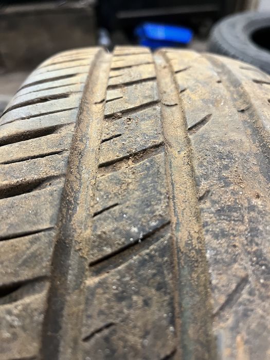 Продам гуму 175/70 R14 2 шт