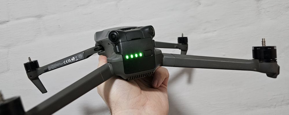 DJI Mavic 3 Standart (полностью рабочий, без нареканий)