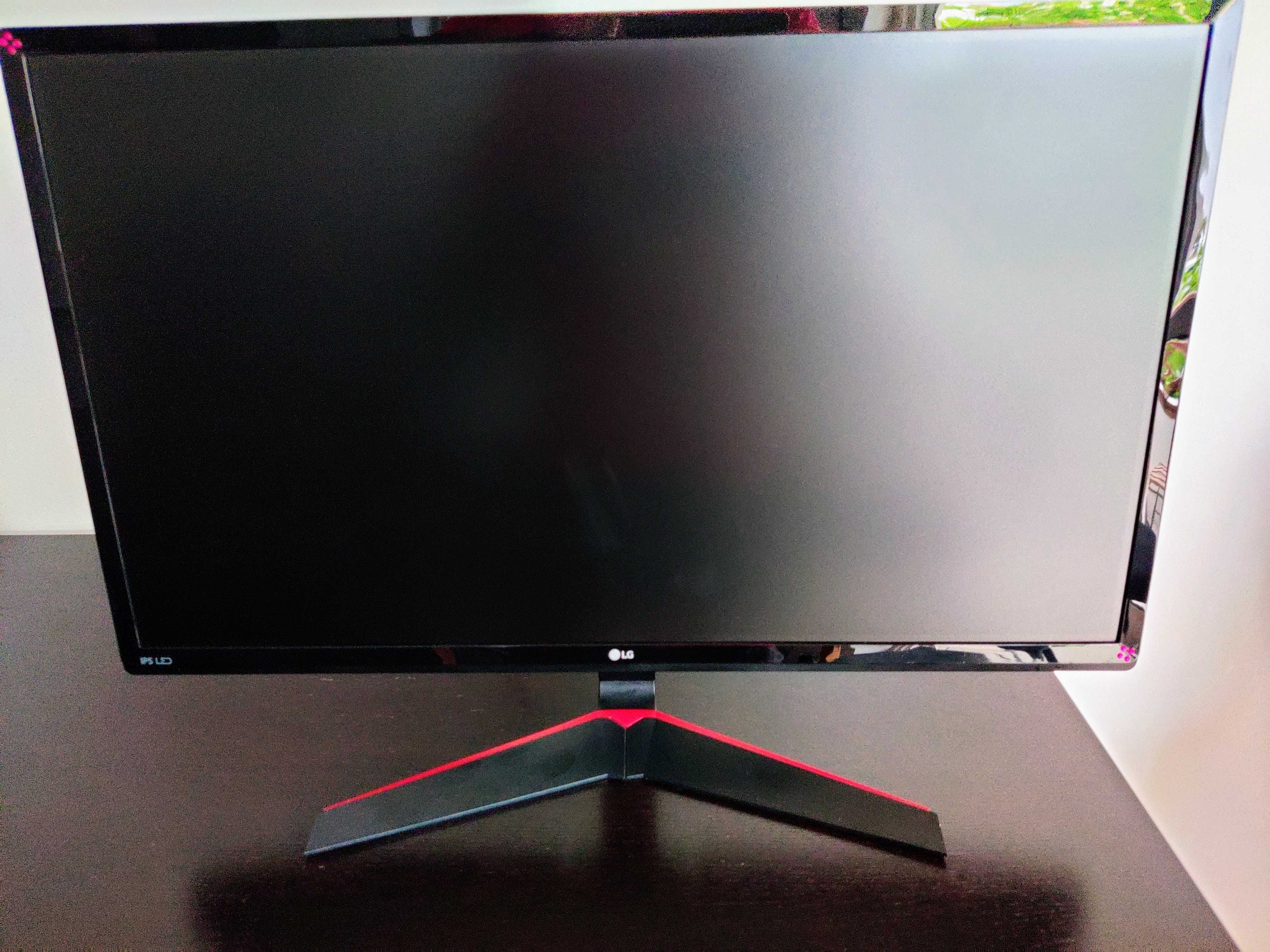 Monitor de Gaming LG 27" LED IPS FullHD