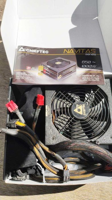 Блок питания 80+ Gold 1Квт Chieftec Navitas Чифтек Навитас 80Plus Gold