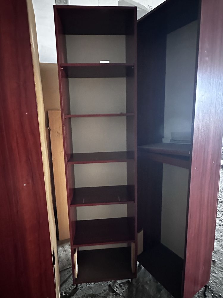 Sprzedam regały sklepowe 80x40x230