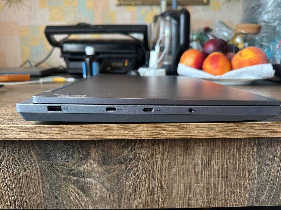 Продам б/у ноутбук Lenovo Legion 5 16IRX9