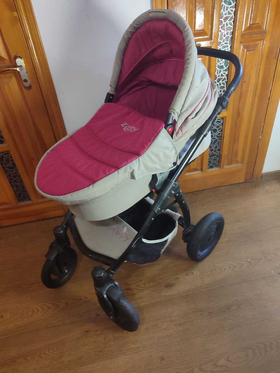 Продається дитяча коляска Zippy Sport 2 в 1