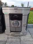 Uszkodzona wieża SONY MHC-RG330