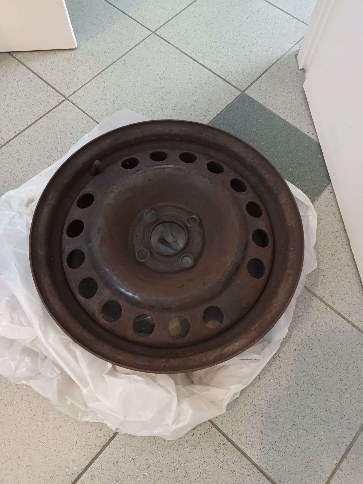 Felgi stalowe czarne R15 4szt Opel Astra 2 2004