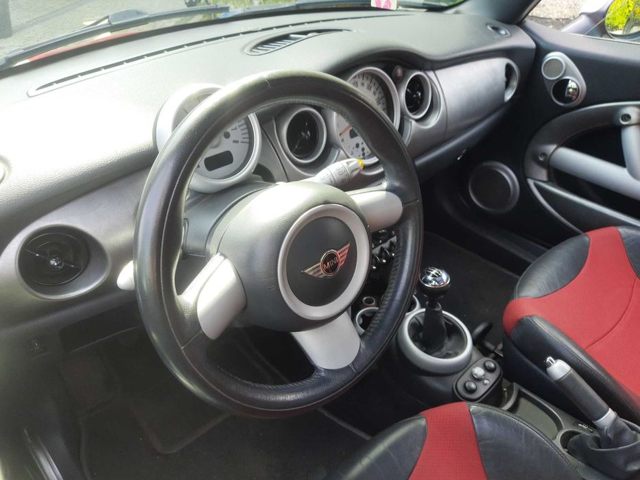 mini cooper 1.6 116km Chili Red