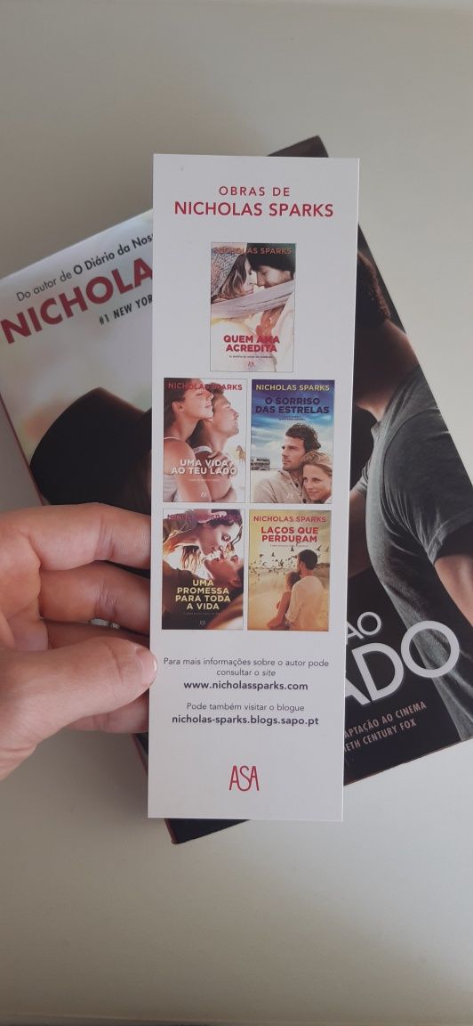 Livro "Uma vida ao teu lado" de Nicholas Sparks