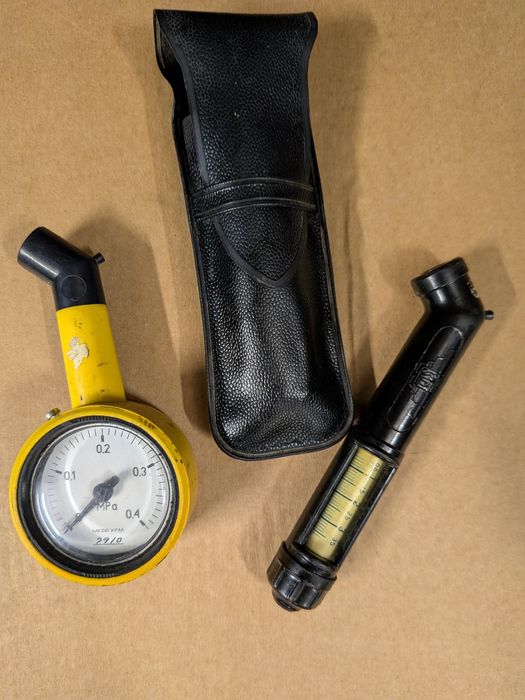 KFM , manometr,PRL , SHL , 126p, warszawa, syrena