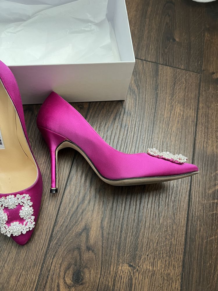 Туфлі Monolo Blahnik