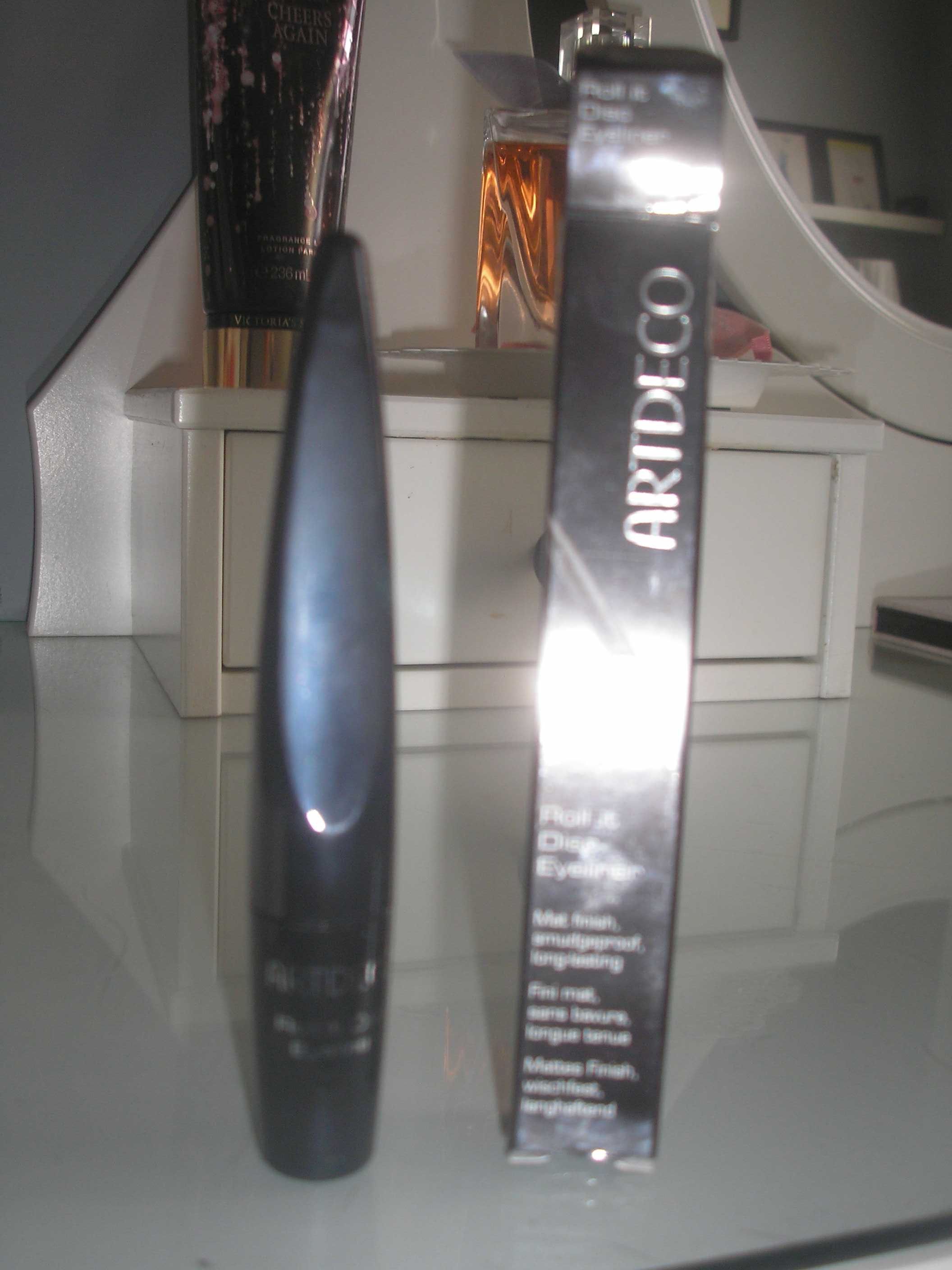 Artdeco Roll Disc Eyeliner z aplikatorem 1ml NOWY