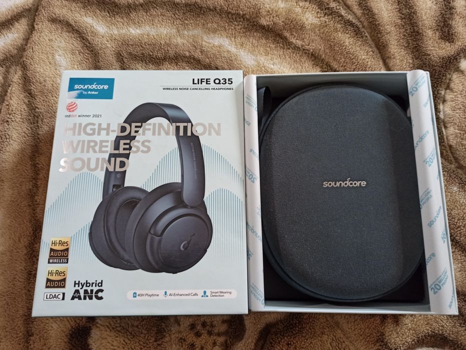 Anker Soundcore Life Q35 - работают только по кабелю!